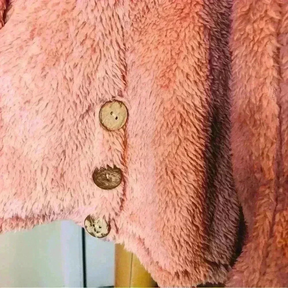 Hooded Teddy Fuzzy Dusty Pink Button Up Hooded Jacket Size Large with pockets - Picture 6 of 11